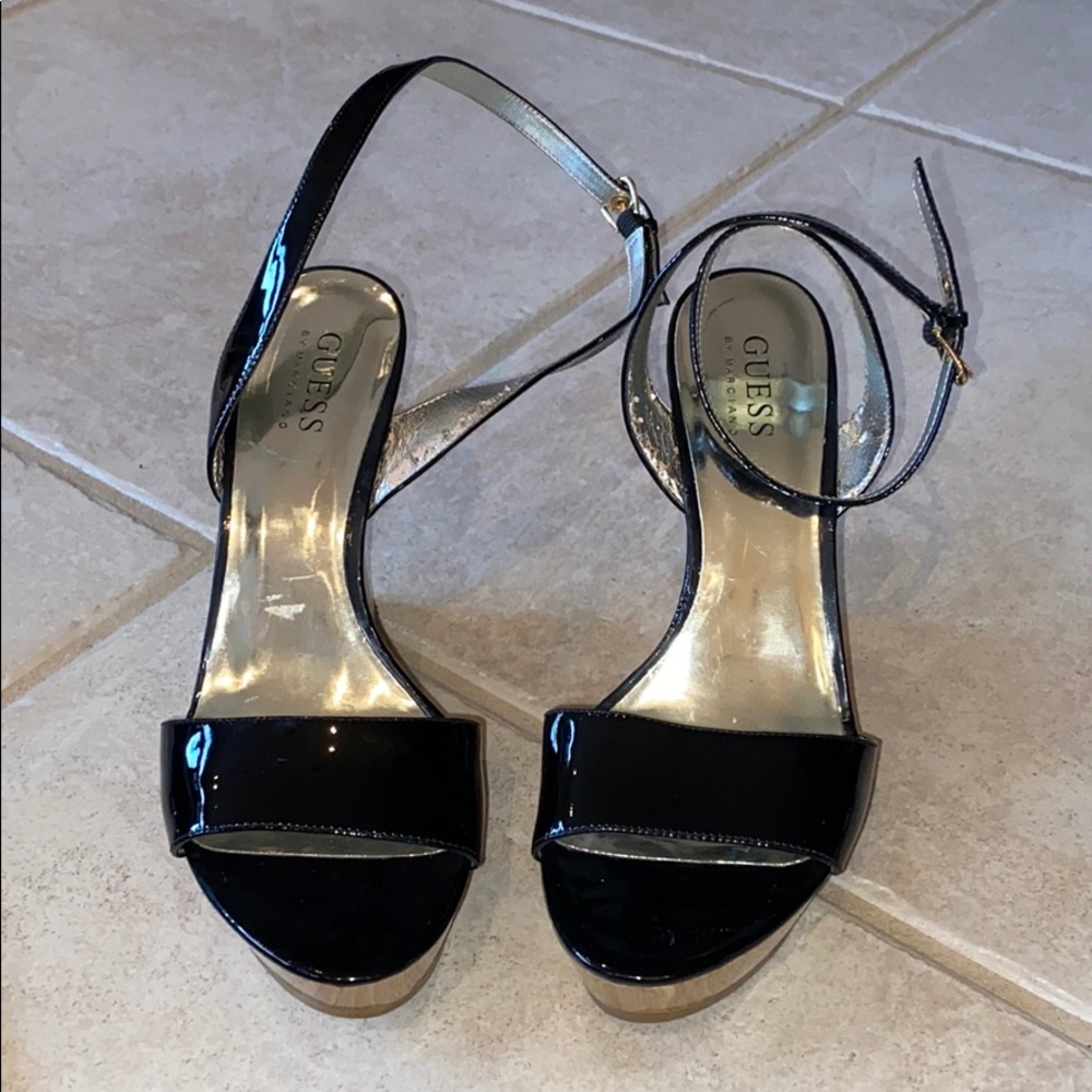 Black Wedges